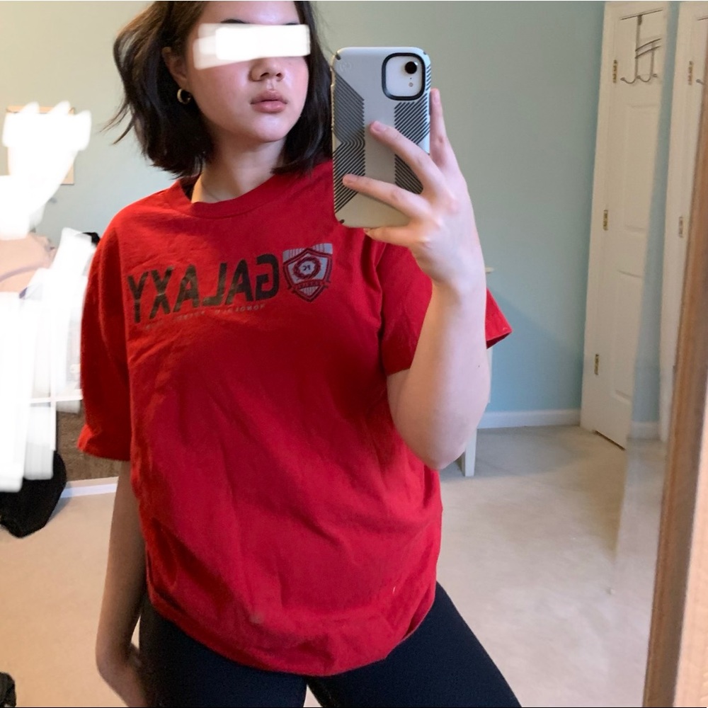 Tee